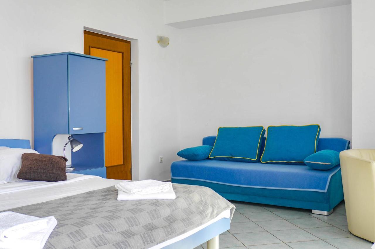Apartments Beach Дугі-Рат Екстер'єр фото
