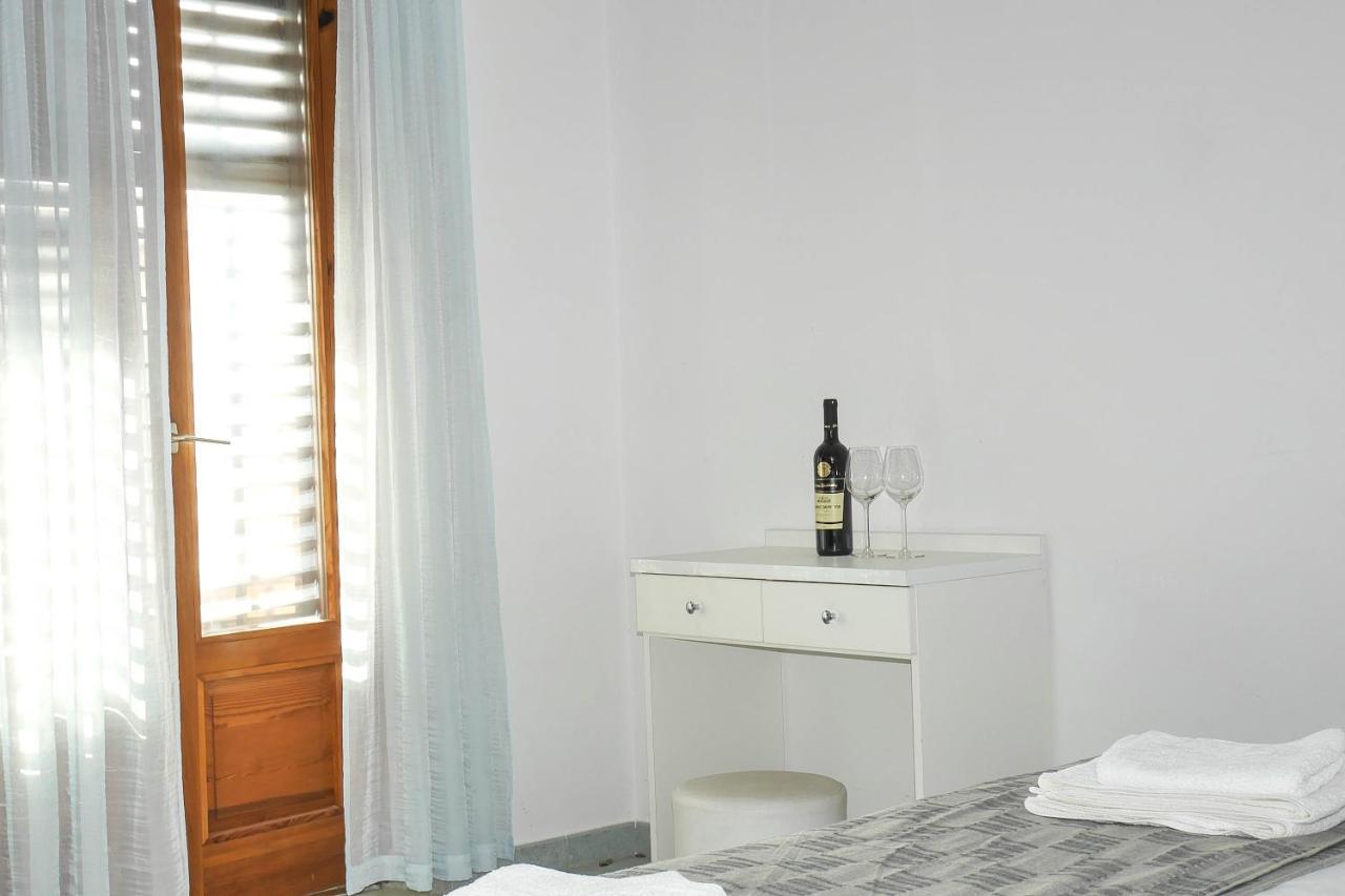 Apartments Beach Дугі-Рат Екстер'єр фото