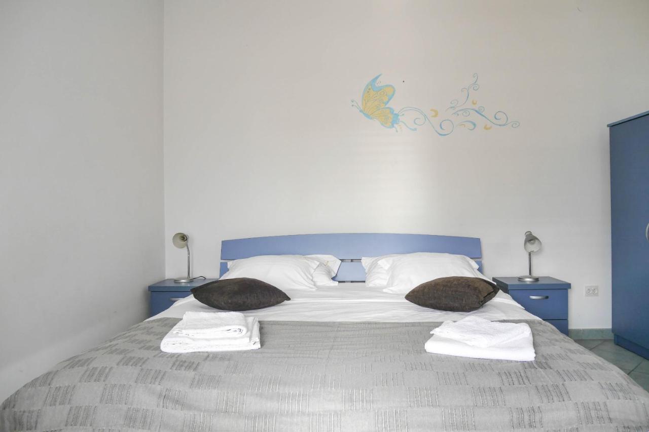 Apartments Beach Дугі-Рат Екстер'єр фото