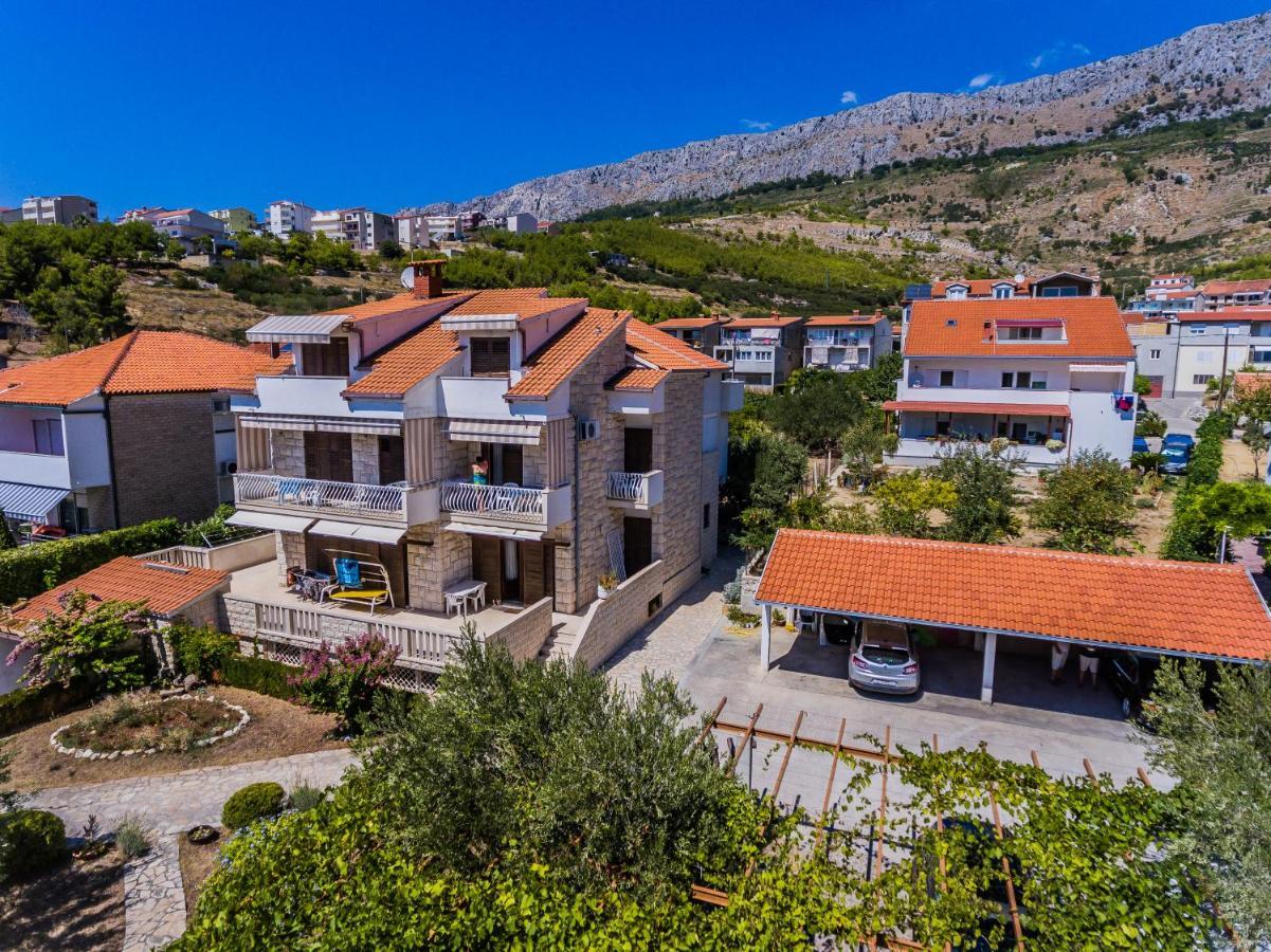 Apartments Beach Дугі-Рат Екстер'єр фото